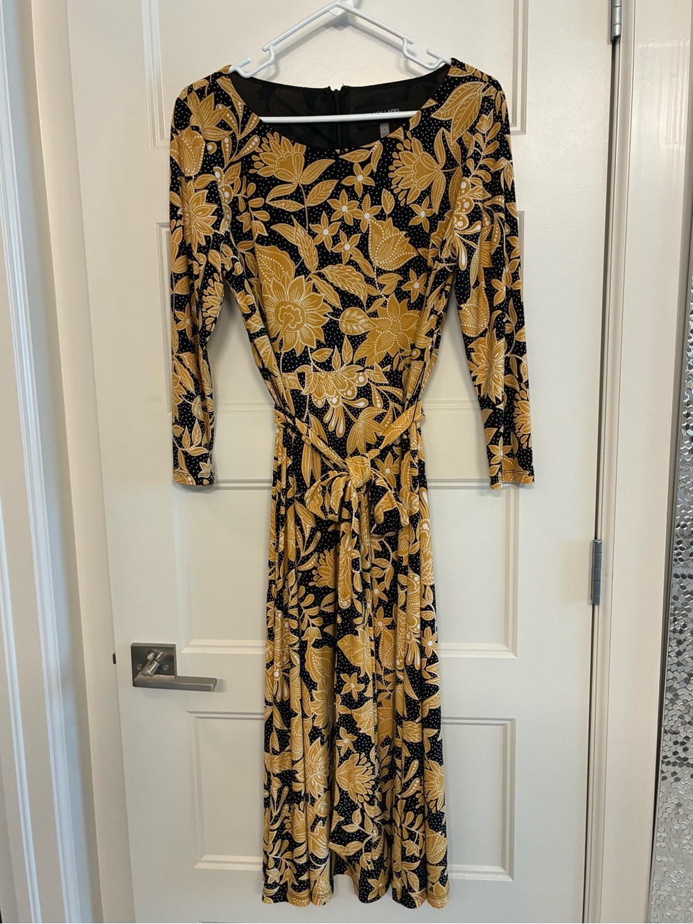 Evan Picone Black Gold Floral 3/4 Sleeve Mid-length Dress Size 8